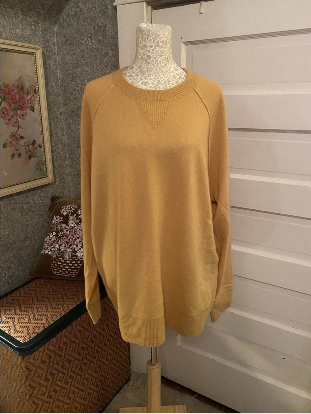 NWT AE77 Sweater XLarge Mustard  Yellow Cashmere Crewneck American Eagle Luxury